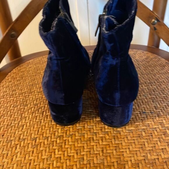 Joie blue velvet ankle booties size 6/36 - Picture 9 of 12